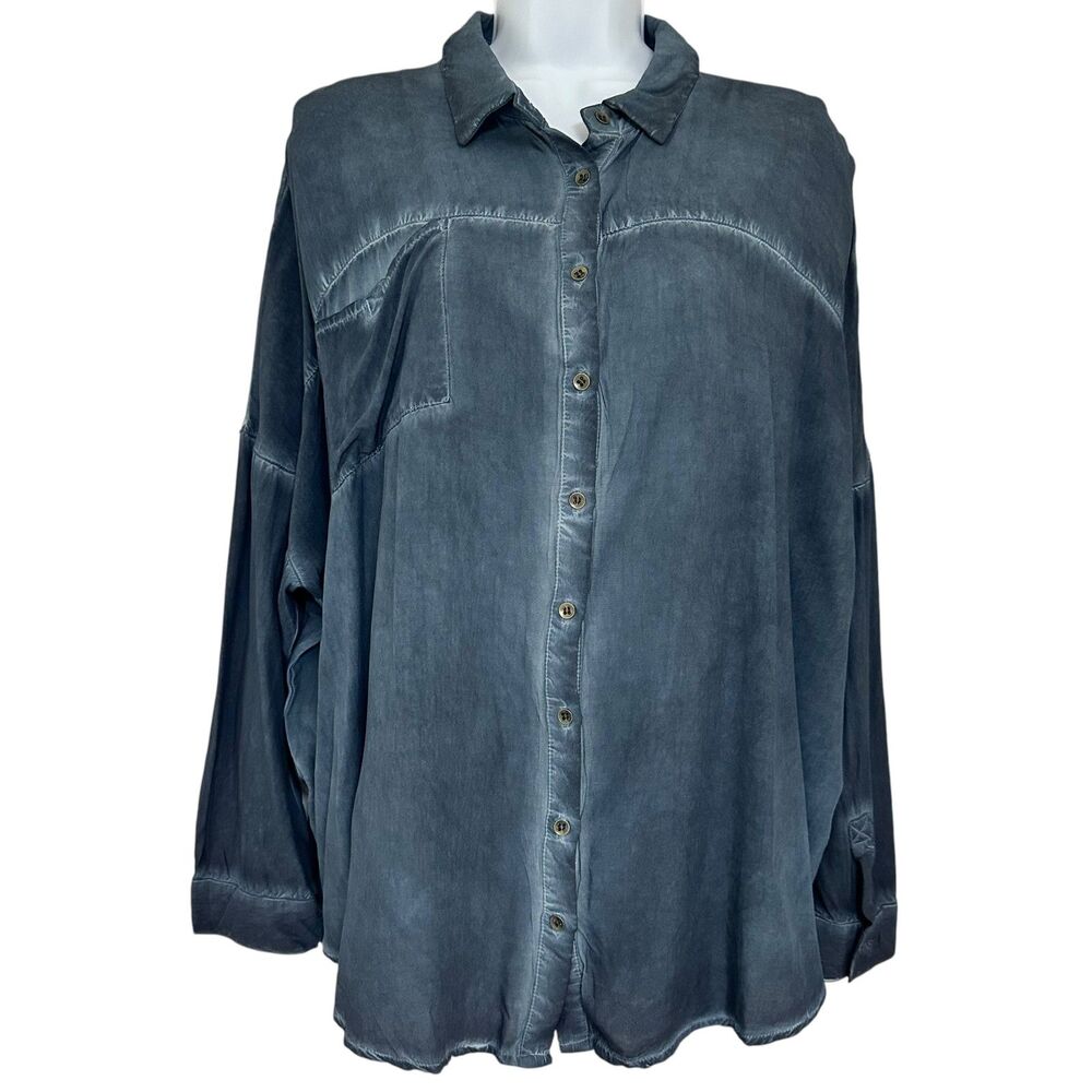 Davi & Dani Blue Mottled Long Sleeve Button Up Shirt Size L NWT